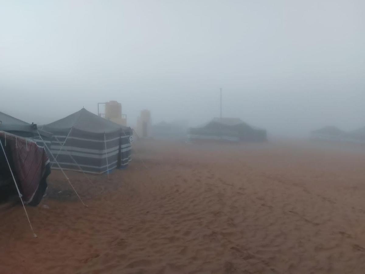 Sandglass Camp Badīyah Екстериор снимка