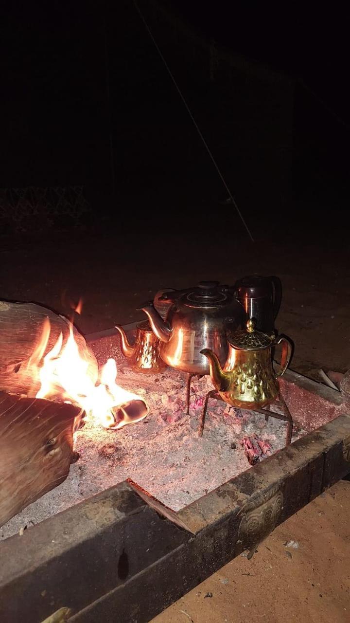 Sandglass Camp Badīyah Екстериор снимка